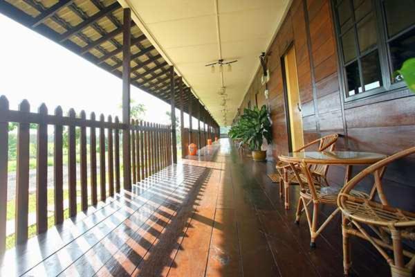 Uk Farm Agro Resort Kluang Exterior photo
