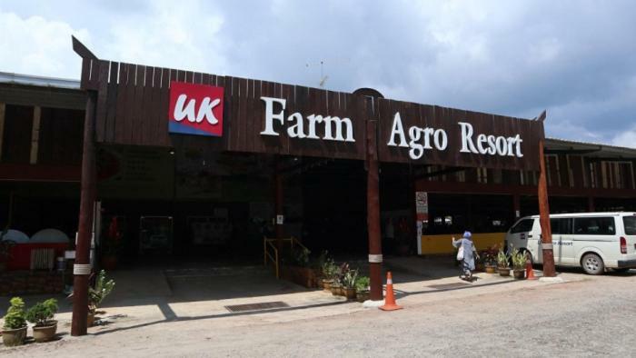Uk Farm Agro Resort Kluang Exterior photo