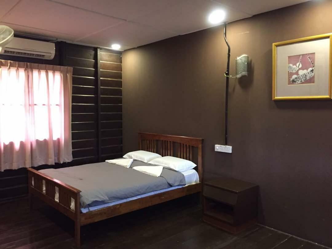Uk Farm Agro Resort Kluang Exterior photo